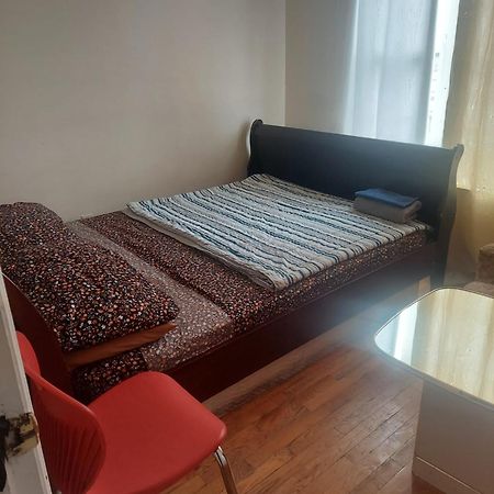 Crystal Room 1 Guest House Near 12Mins To Ewr Airport / Prudential / Njit / Penn Station Newark Exterior foto