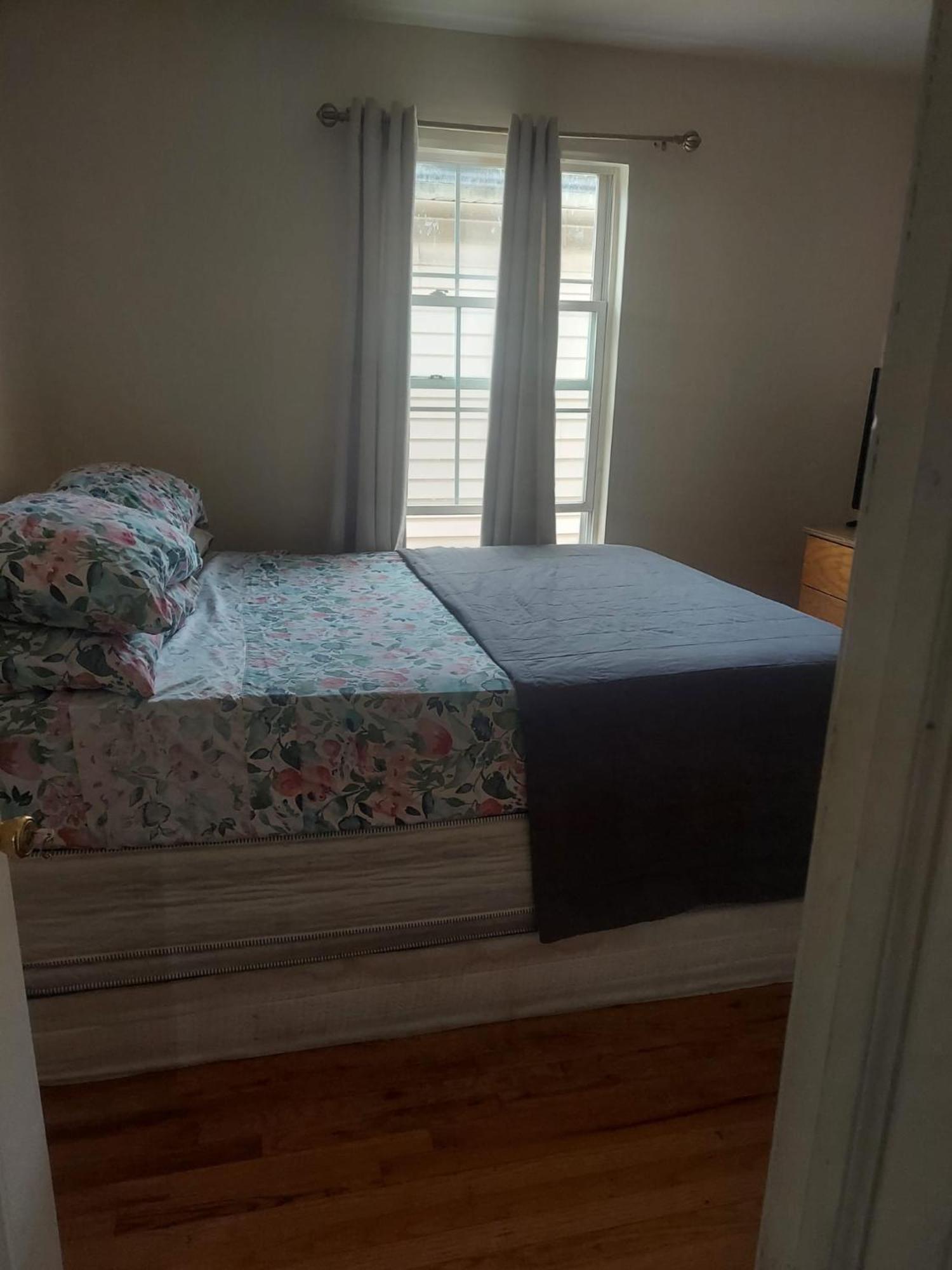 Crystal Room 1 Guest House Near 12Mins To Ewr Airport / Prudential / Njit / Penn Station Newark Exterior foto